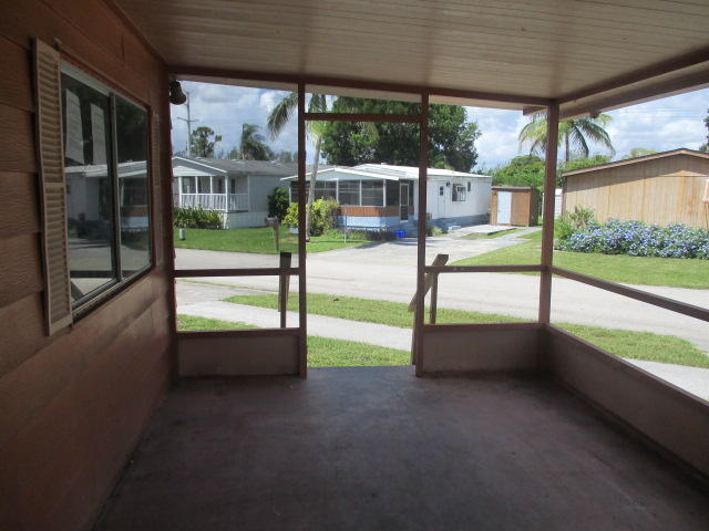 11972 Watergate Circle Boca Raton, FL 33428 - Photo 5 of 31 IMG_7633