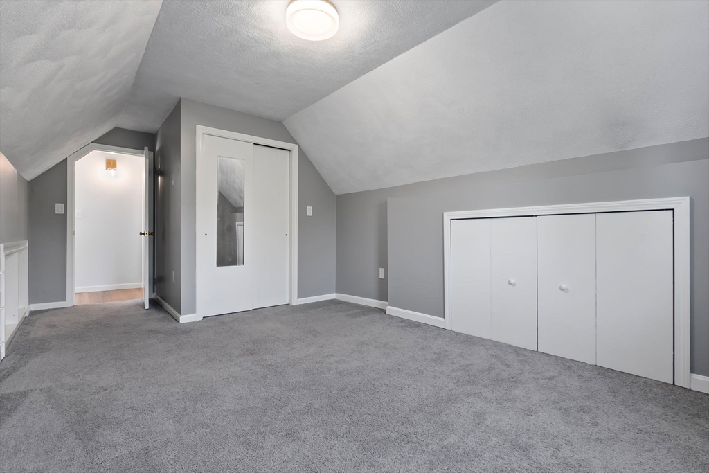 194 Springvale Avenue Everett, MA 02149 - Photo 20 of 34