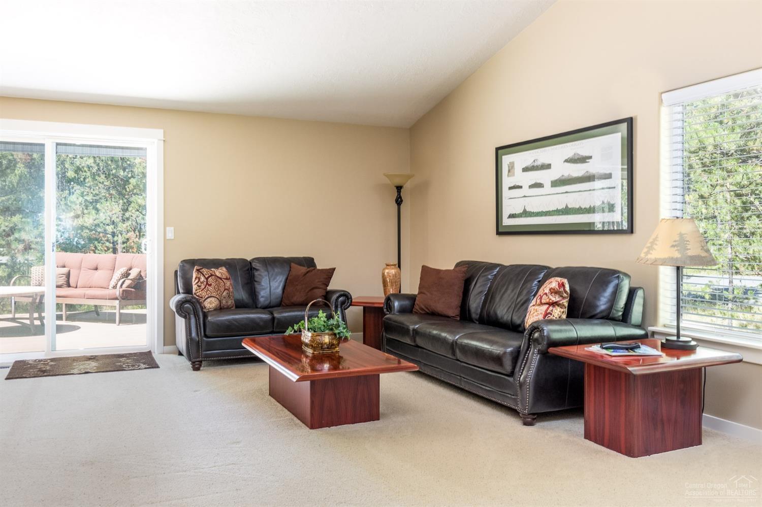 56085 Marsh Hawk Road Bend, OR 97707 - Photo 2 of 25 Gallery Image 2