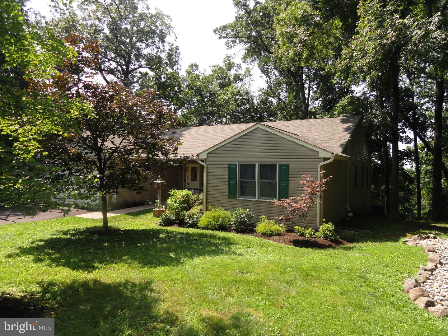 2560 Hill Road Perkiomenville, PA 18074 - Photo 3 of 25 Exterior Front