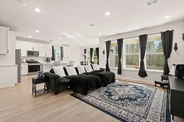 $429,990 | 265 Wappoo Trce Lane, Summerville, SC 29486