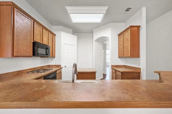 $2,450 | 9880 Wyndbrook Drive, Frisco, TX 75035