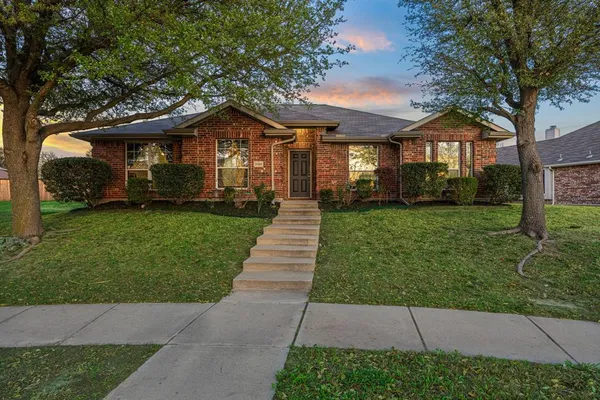 $375,000 | 2120 Paint Creek Court, Rockwall, TX 75032