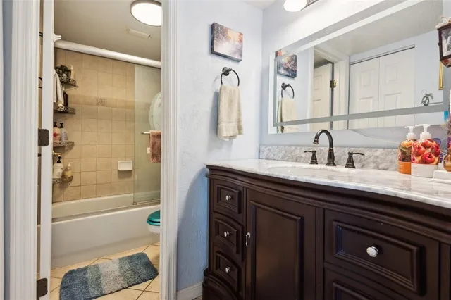 $194,500 | 145 North Halifax Avenue, Unit 211, Daytona Beach, FL 32118