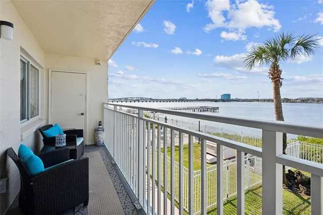 $194,500 | 145 North Halifax Avenue, Unit 211, Daytona Beach, FL 32118