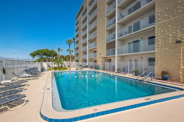 $194,500 | 145 North Halifax Avenue, Unit 211, Daytona Beach, FL 32118