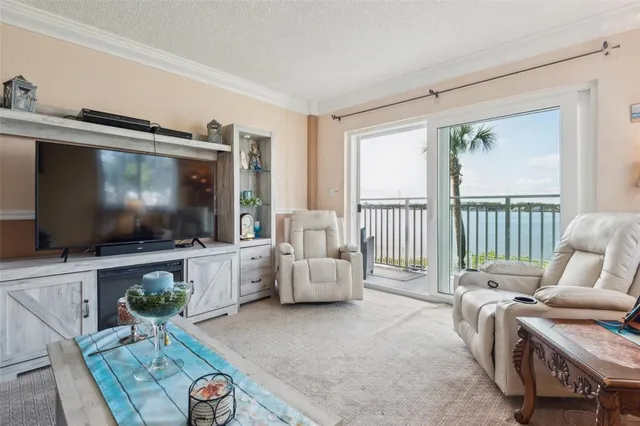 $194,500 | 145 North Halifax Avenue, Unit 211, Daytona Beach, FL 32118