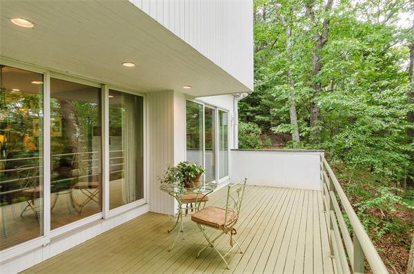 1 Ridge Road Newton, MA 02468 - Photo 22 of 26