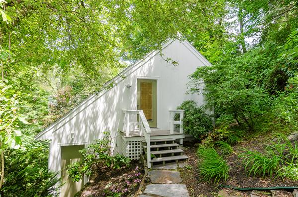 1 Ridge Road Newton, MA 02468 - Photo 25 of 26