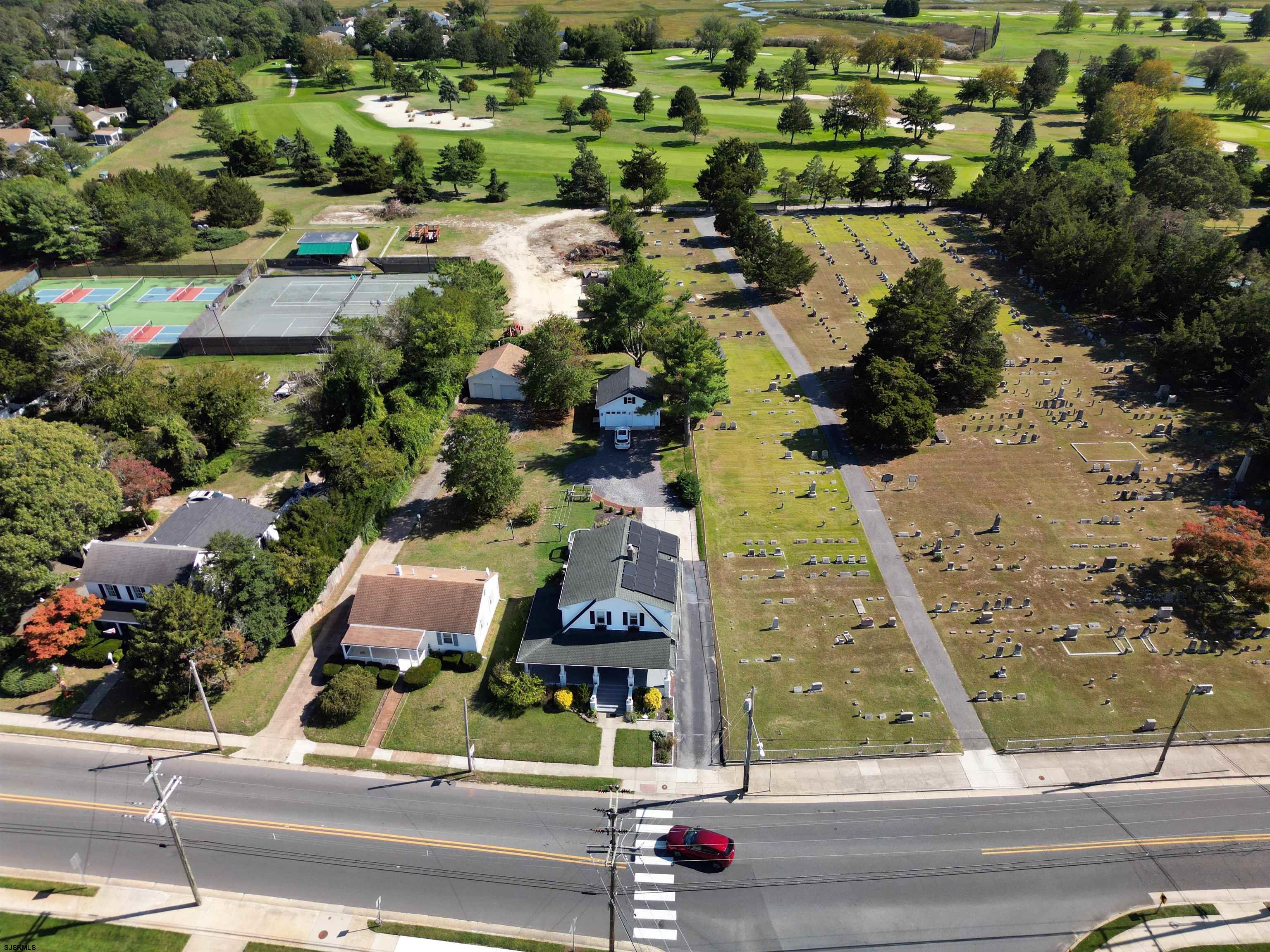 114 Shore Road, Unit YEARLY RENTAL Linwood, NJ 08221 - Photo 37 of 39 an aerial view of residential houses with yard