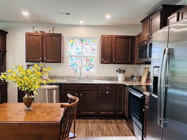 $293,900 | 1049 Wilkinson Lane, White House, TN 37188