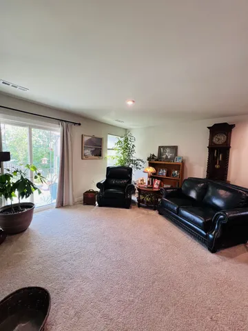 $293,900 | 1049 Wilkinson Lane, White House, TN 37188