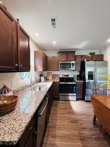 $293,900 | 1049 Wilkinson Lane, White House, TN 37188