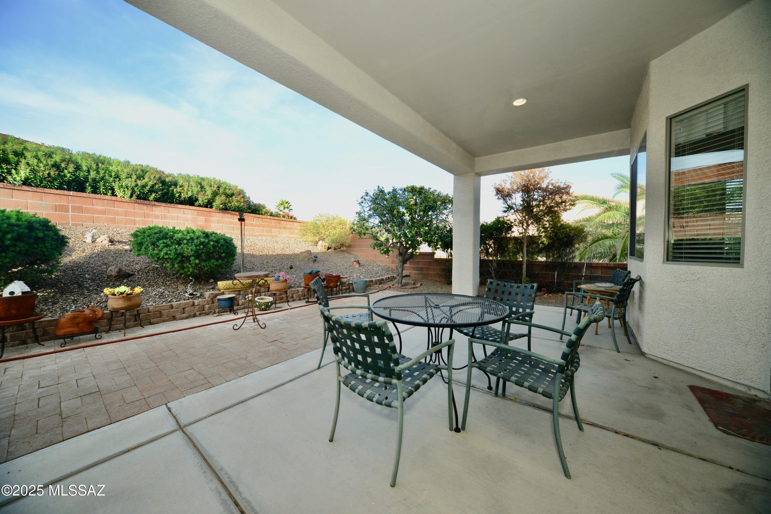 938 West Ashworth Road Green Valley, AZ 85614 - Photo 22 of 41