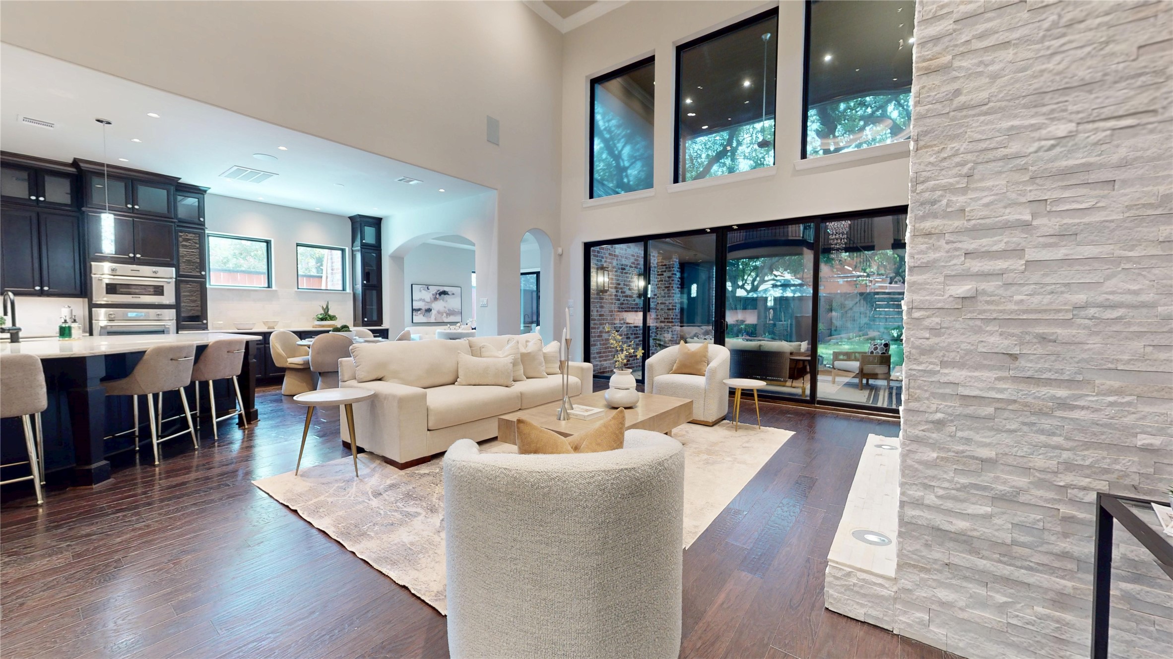 4719 Waring Street Houston, TX 77027 - Photo 11 of 29 Gallery Image 11