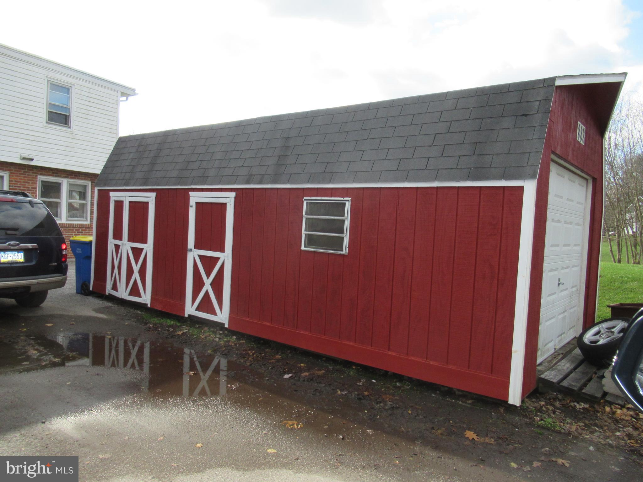 1594 Trolley Road Hanover, PA 17331 - Photo 8 of 48