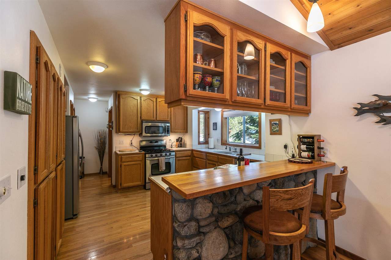 12651 Ski View Loop Truckee, CA 96161 - Photo 14 of 21 Gallery Image 14