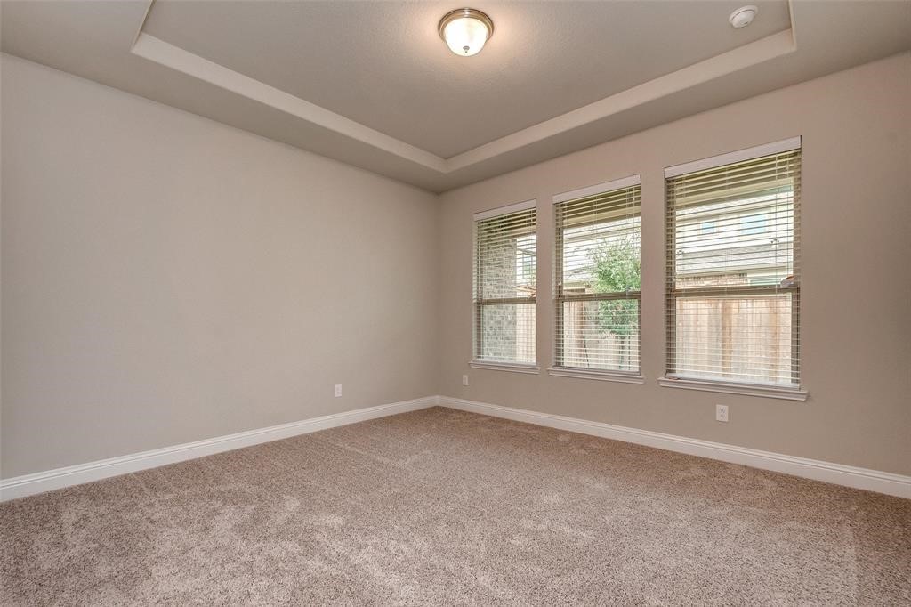 4 Centennial Ridge Place Magnolia, TX 77354 - Photo 11 of 26