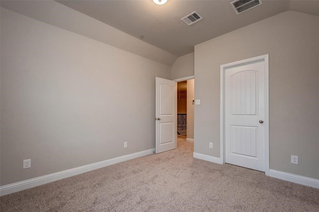 4 Centennial Ridge Place Magnolia, TX 77354 - Photo 18 of 26