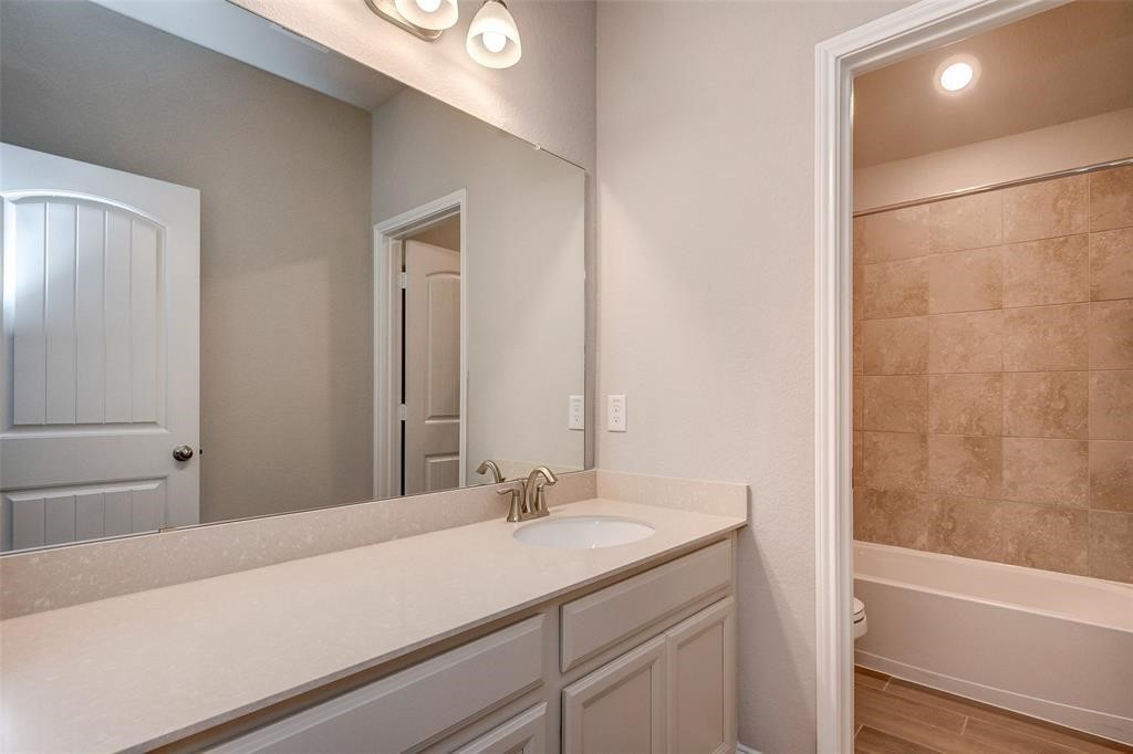 4 Centennial Ridge Place Magnolia, TX 77354 - Photo 19 of 26