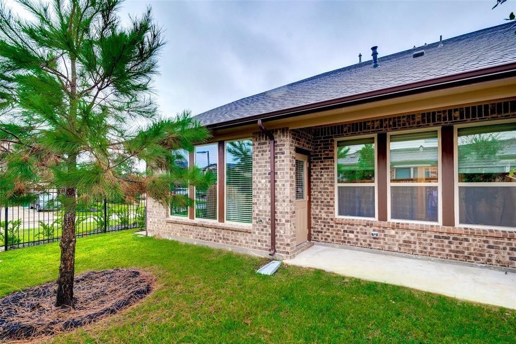 4 Centennial Ridge Place Magnolia, TX 77354 - Photo 25 of 26