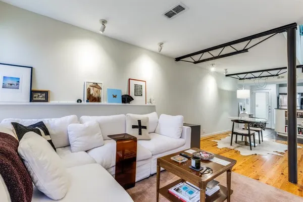 $350,000 | 4242 Buena Vista Street, Unit 16, Dallas, TX 75205