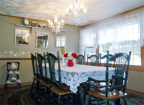 22 Wildes Road Chelmsford, MA 01824 - Photo 5 of 23 Gallery Image 5