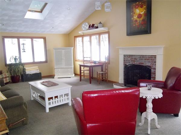 22 Wildes Road Chelmsford, MA 01824 - Photo 9 of 23 Gallery Image 9