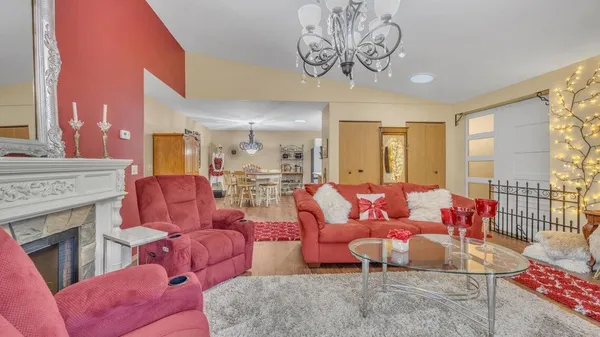 $333,000 | 1319 North 49th Street, Sheboygan, WI 53081