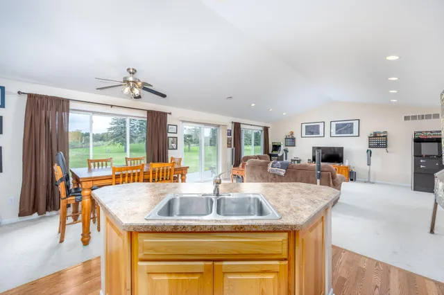 $299,900 | 7515 Ryans Run, Stanwood, MI 49346