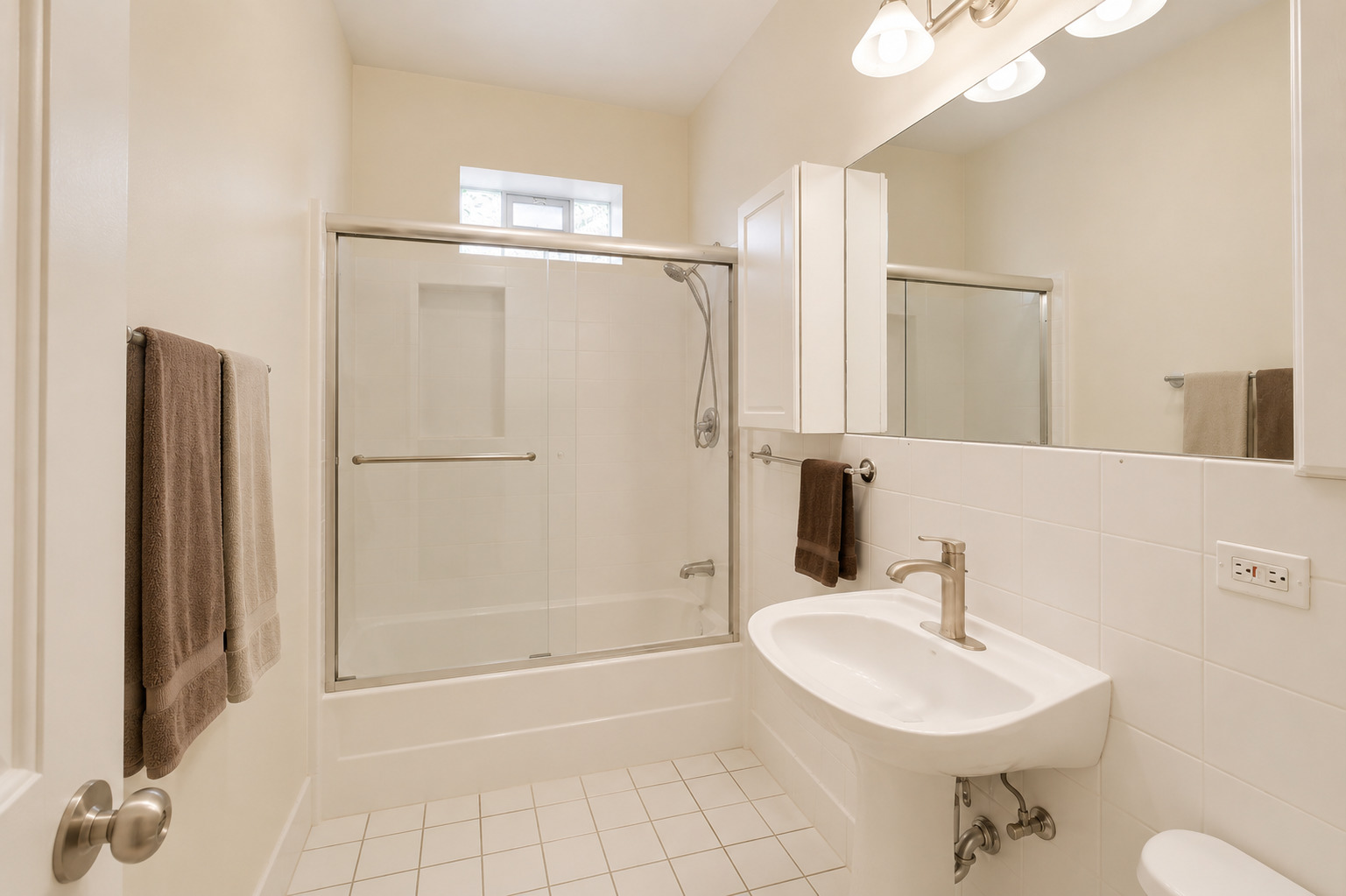 7023.5 North Sheridan Road, Unit 2N Chicago, IL 60626 - Photo 10 of 13