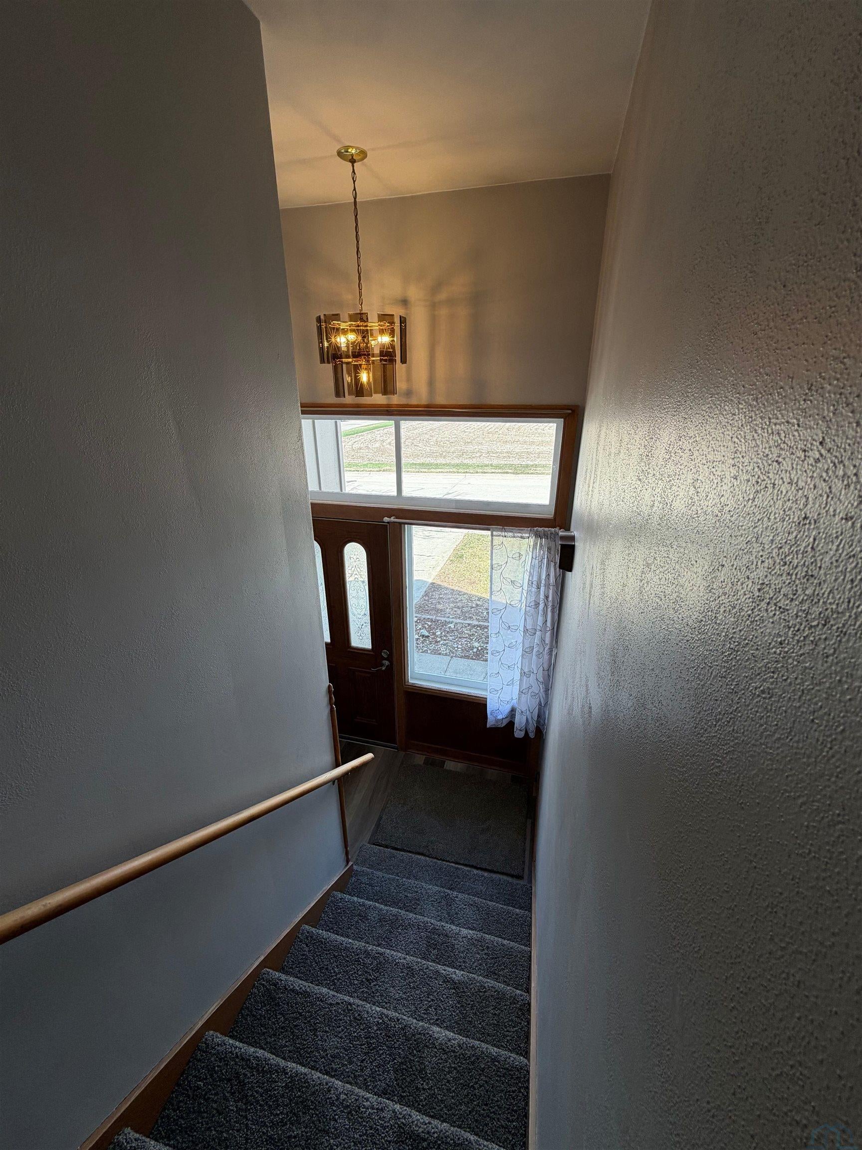 608 Pine Street Sheldon, IA 51201 - Photo 15 of 28 Gallery Image 15