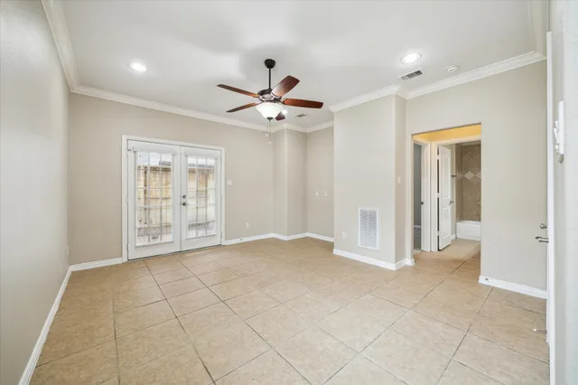 $3,300 | 5629 Dolores Street, Unit B, Houston, TX 77057