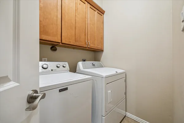 $3,095 | 5629 Dolores Street, Unit B, Houston, TX 77057