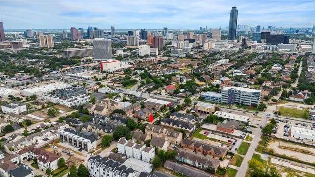 $3,300 | 5629 Dolores Street, Unit B, Houston, TX 77057