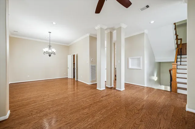 $3,300 | 5629 Dolores Street, Unit B, Houston, TX 77057