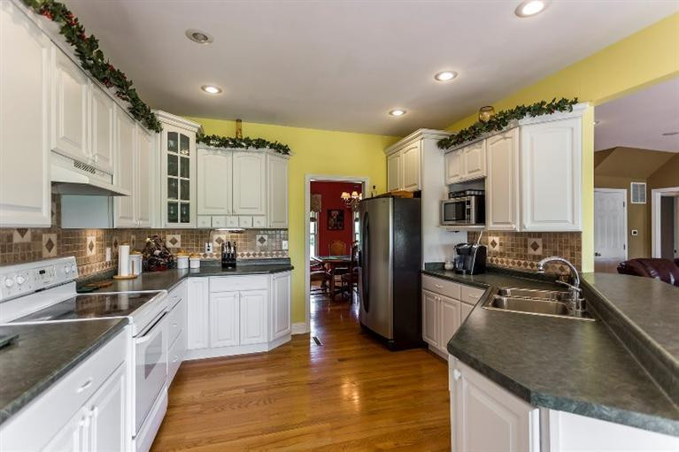 114 Squires Pointe Road Paris, KY 40361 - Photo 12 of 41 Photo 12