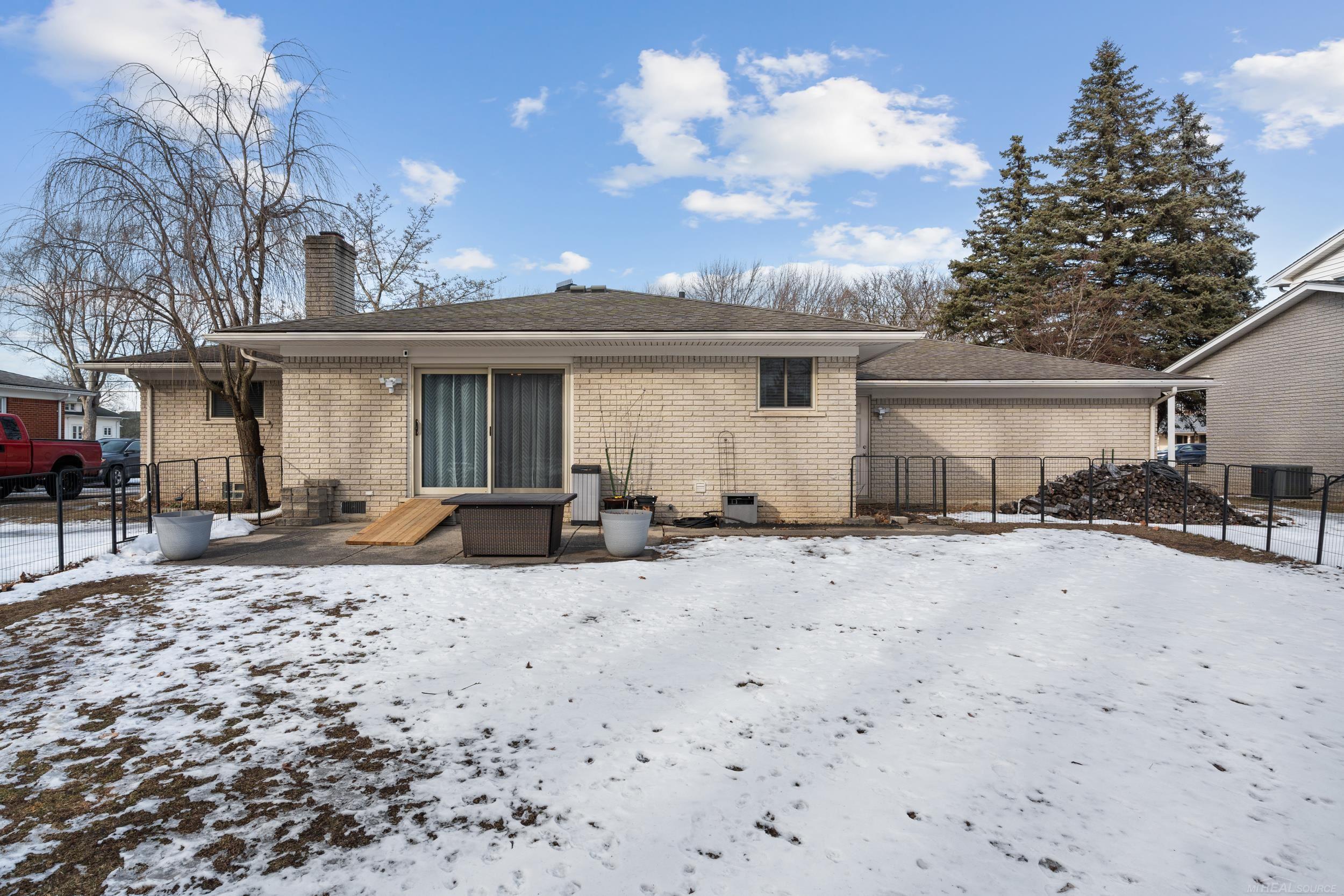 18150 22 Mile Road Macomb, MI 48044 - Photo 26 of 37 50165691-c9028ccf-b7de-415c-8118-5a01ae6101bd.JPG