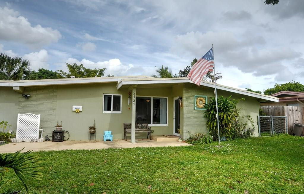 5151 Southwest 6th Street Margate, FL 33068 - Photo 1 of 24 Photo 1