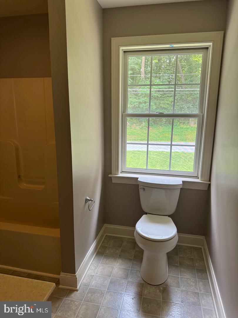 124 Good Road New Providence, PA 17560 - Photo 23 of 30 Second Floor Bathroom
