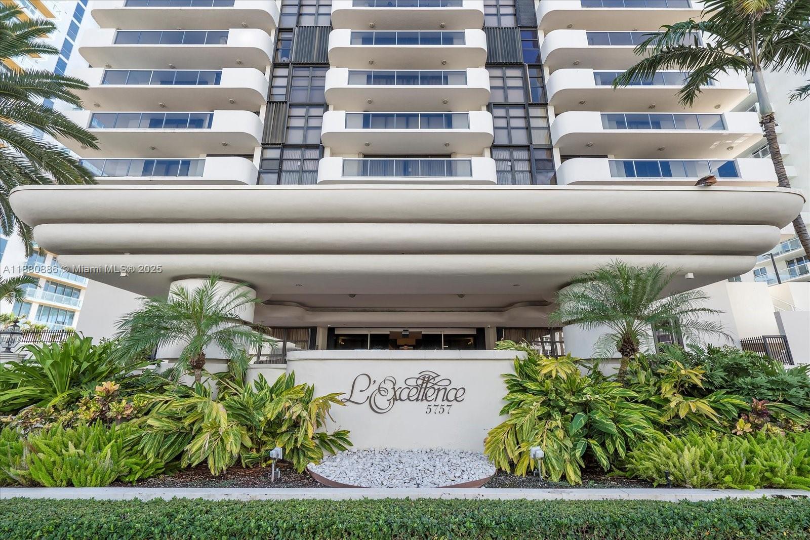 5757 Collins Avenue, Unit 2106 Miami Beach, FL 33140 - Photo 2 of 45