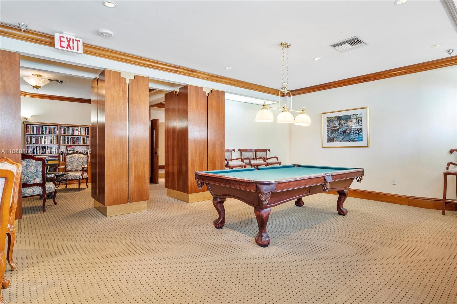 5757 Collins Avenue, Unit 2106 Miami Beach, FL 33140 - Photo 38 of 45