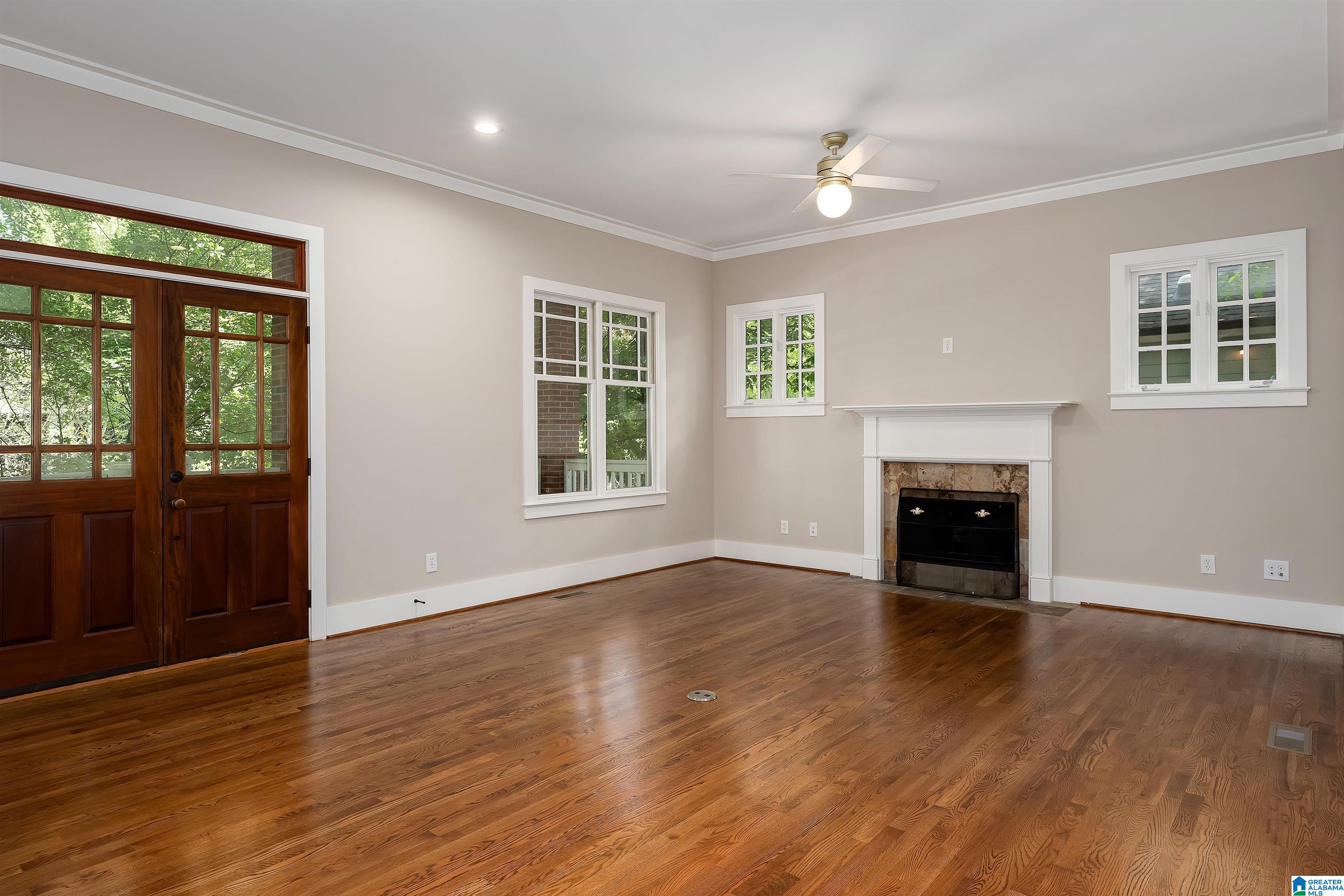 218 Hawthorn Street Birmingham, AL 35242 - Photo 6 of 79