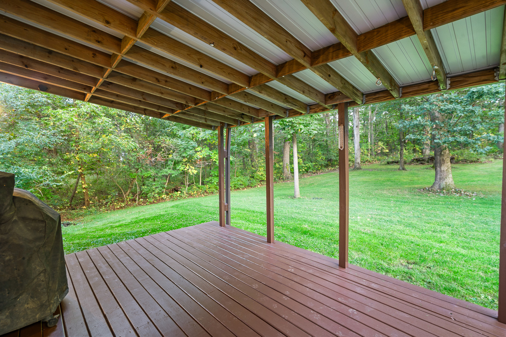 5705 Timber Lane West Monee, IL 60449 - Photo 32 of 52 a view of a backyard with wooden floor