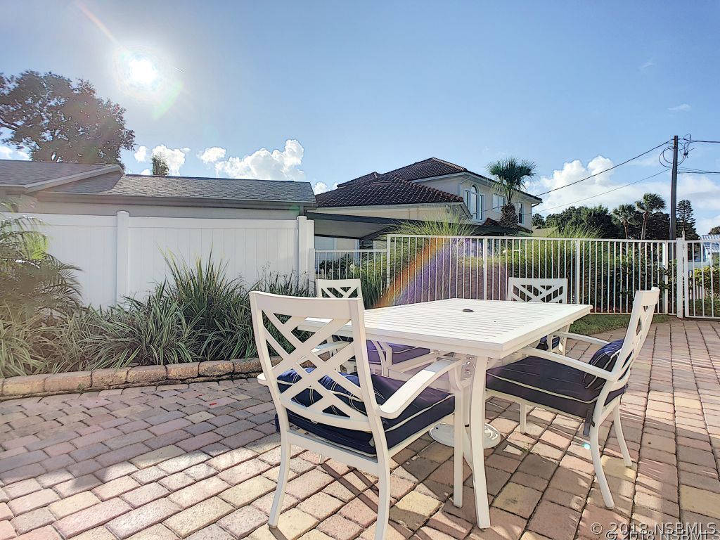 189 Flamingo Road Edgewater, FL 32141 - Photo 15 of 19 Gallery Image 15