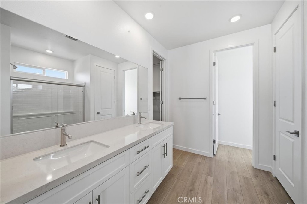 44273 Homestead Street Lancaster, CA 93535 - Photo 16 of 28 PHOTOS ARE OF MODEL MATCH AND HAVE BEEN VIRTUALLY STAGED - EXTERIOR AND INTERIOR FINISHES MAY VARY