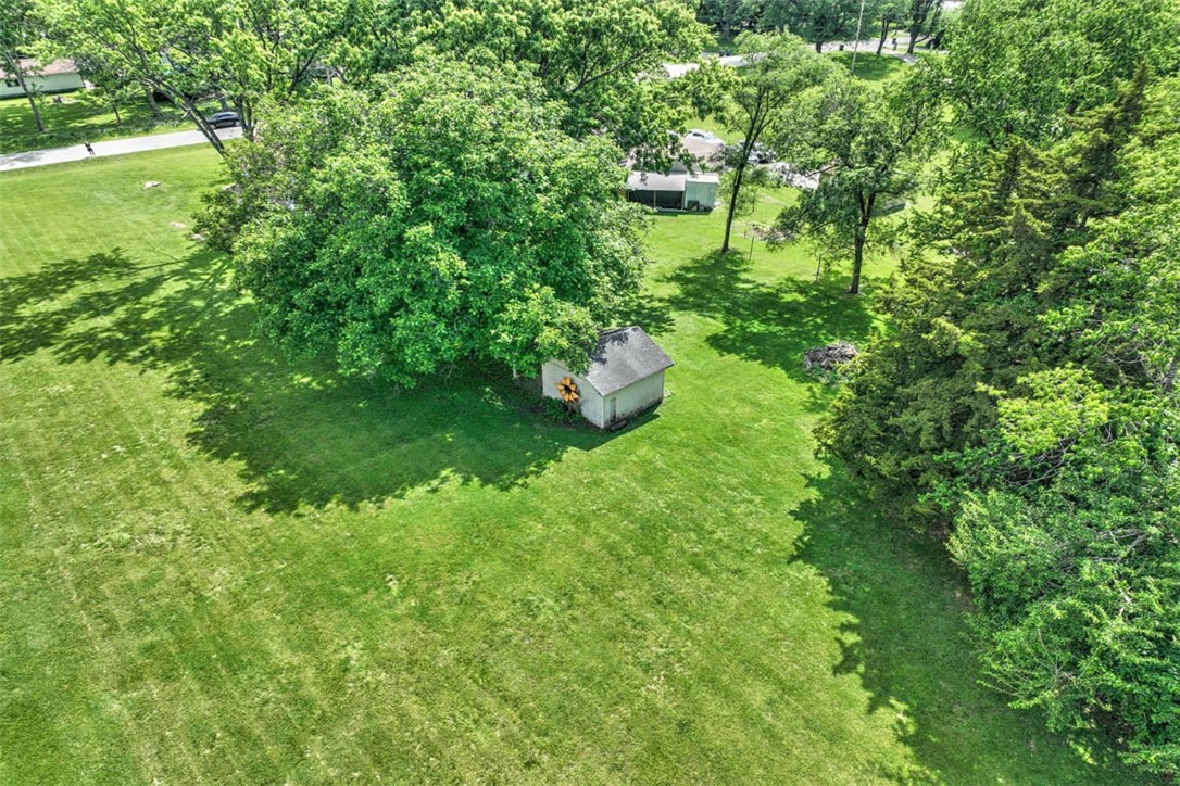 3740 East Greenhill Road Decatur, IL 62521 - Photo 4 of 29