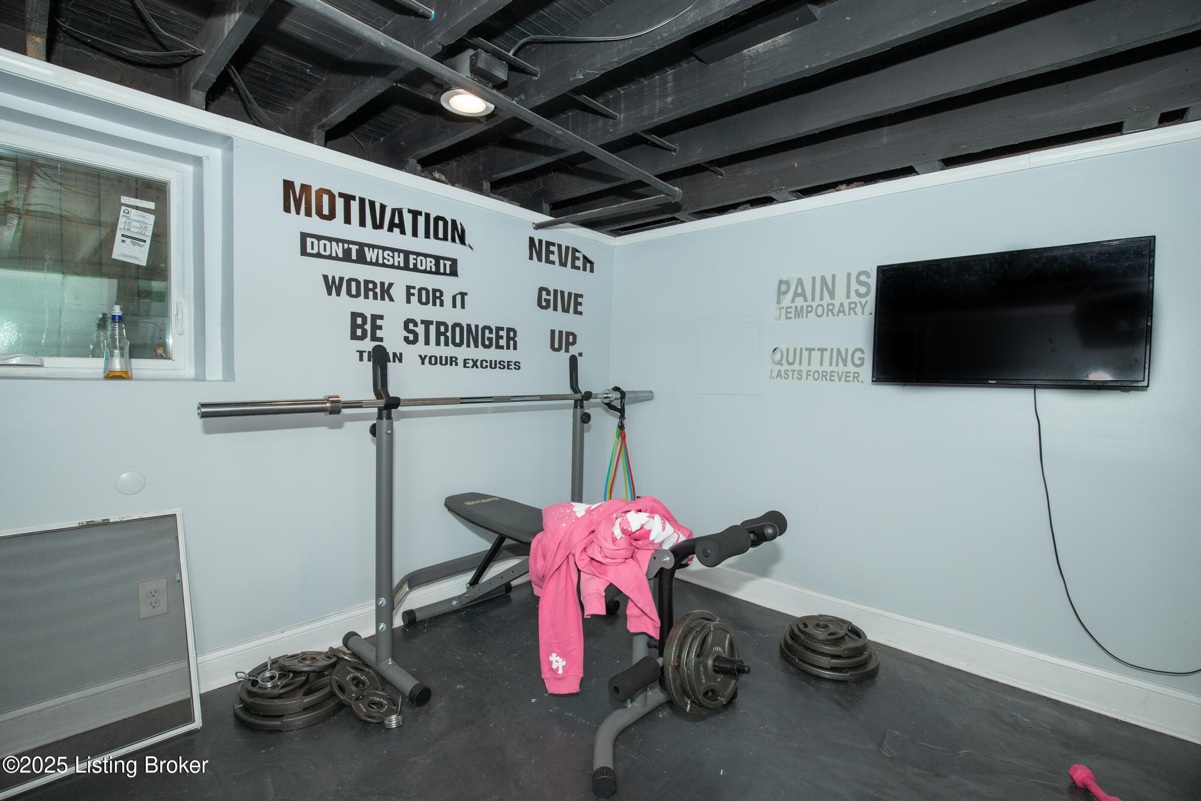 3408 Cane Run Road Louisville, KY 40211 - Photo 40 of 52 gym/ bonus room