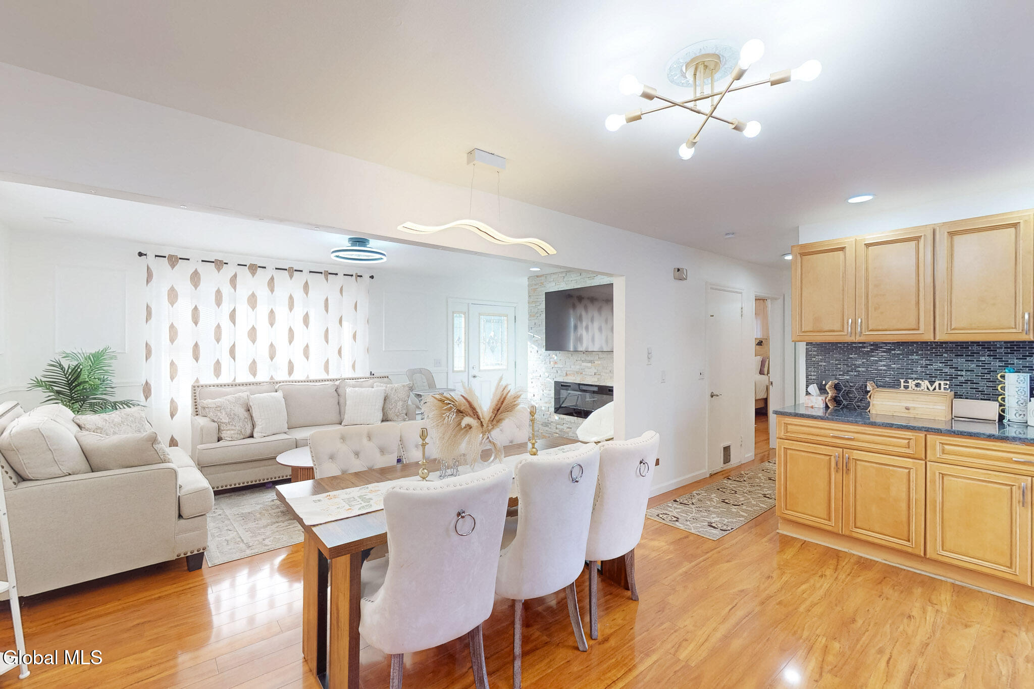 539 Albany Shaker Road Colonie, NY 12211 - Photo 9 of 46 NON LOGO-07