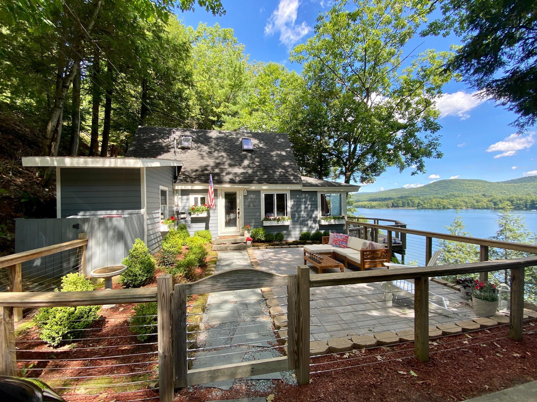 3142 West Lake Road Poultney, VT 05764 - Photo 2 of 29 Gallery Image 2